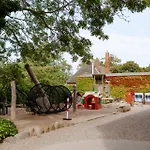 Semesterbostad Am Hof 4 *